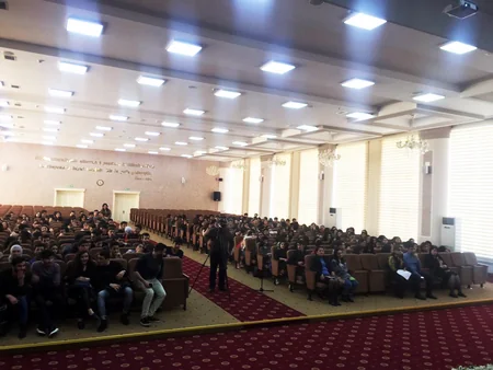 “Bakı Marafonu - 2018”in nümayəndələri tələbələrlə görüş keçiriblər
