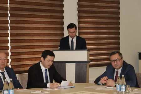 “Heydər Əliyev İli” çərçivəsində Şirvan Apellyasiya Məhkəməsində sahibkarlarla dəyirmi masa keçirilib
