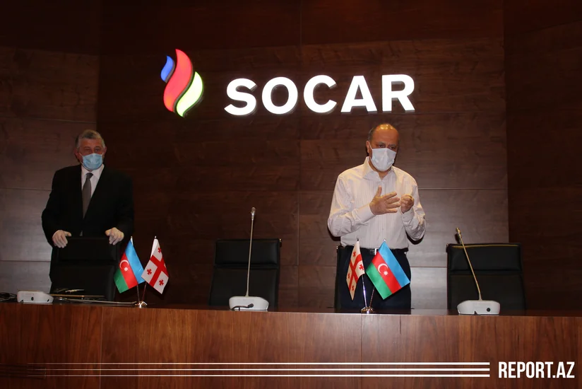 SOCAR Gürcüstanda təhsil alan Azərbaycan vətəndaşlarına maliyyə yardımı edib