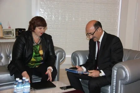 Əbülfəs Qarayev Luvr Muzeyinin İslam Departamentinin direktoru ilə görüşüb