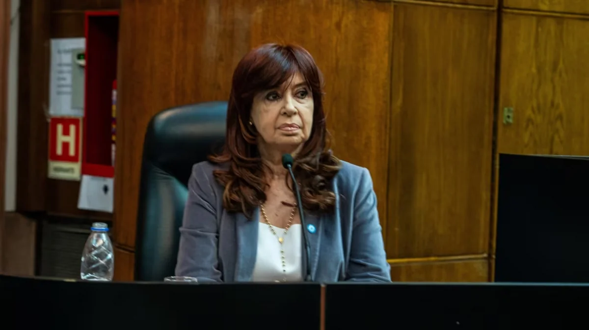 Argentina Ali Məhkəməsi korrupsiya işi üzrə eks-prezidentə qarşı hökmü qüvvədə saxlayıb