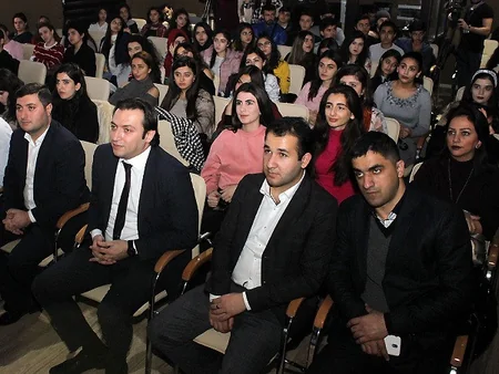 Bakıda keçiriləcək Avropa Liqasının finalı ilə bağlı ADMİU-da tələbələrlə görüş keçirilib