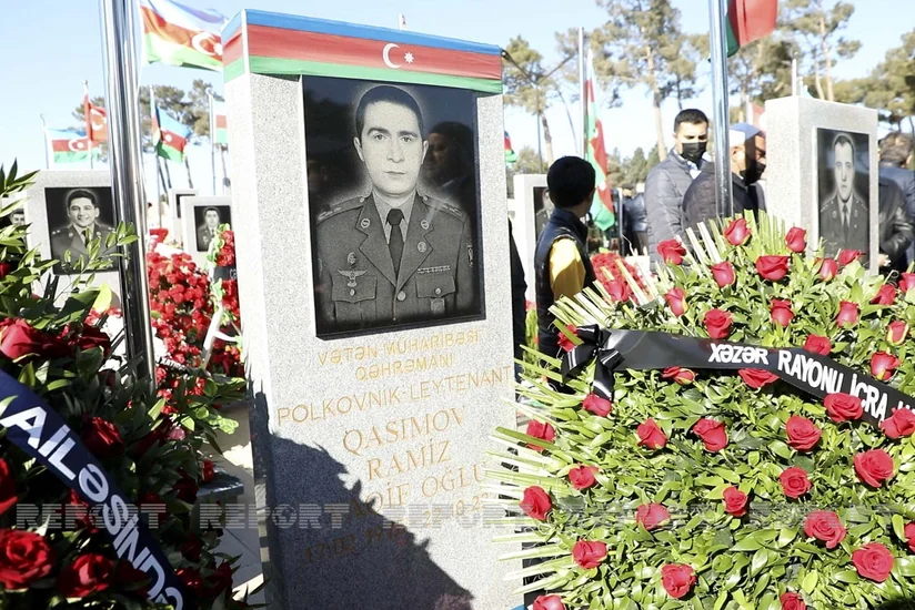 Dəmir qanadlı ləqəbli Vətən Müharibəsi Qəhrəmanının məzarı ziyarət olunub