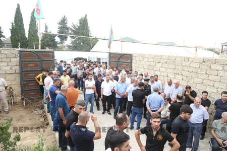 Azərbaycan Ordusunun şəhid əsgəri Bakıda torpağa tapşırılıb - YENİLƏNİB