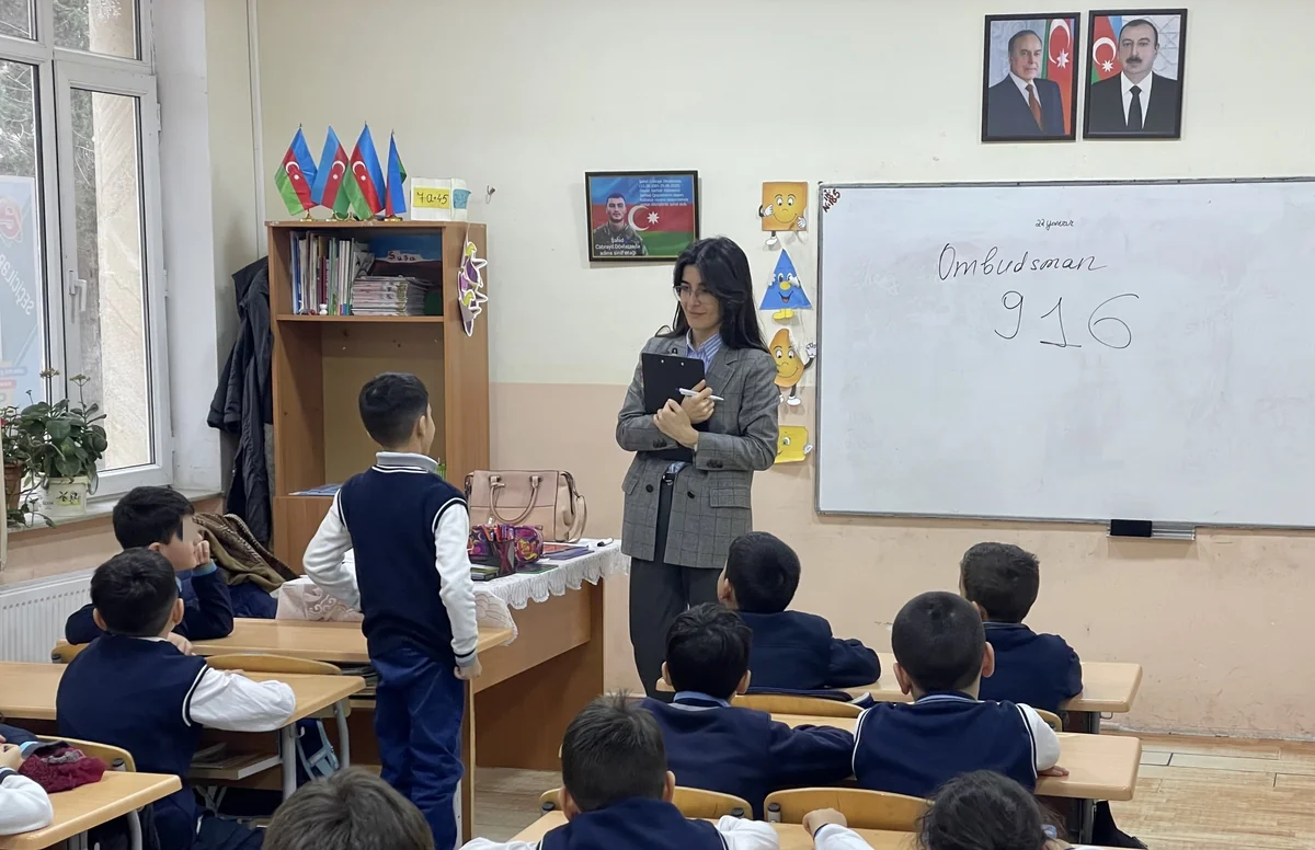 Ombudsman əməkdaşları internatlara və xüsusi məktəblərə baş çəkiblər