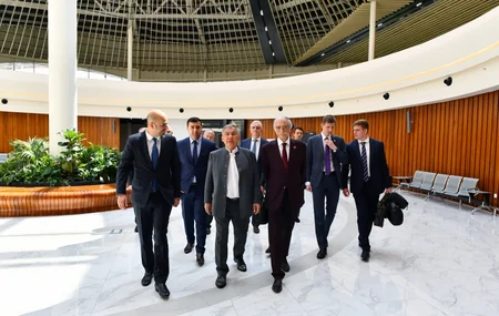 Tatarıstan rəhbərinə Şərqi Zəngəzur iqtisadi rayonunda görülən işlər barədə məlumat verilib