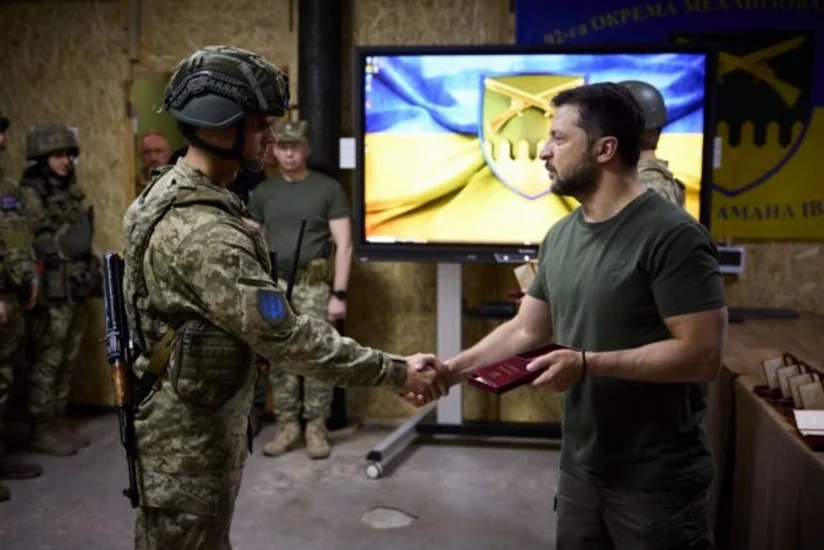 Президент Украины посетил боевые бригады военных на Бахмутском направлении