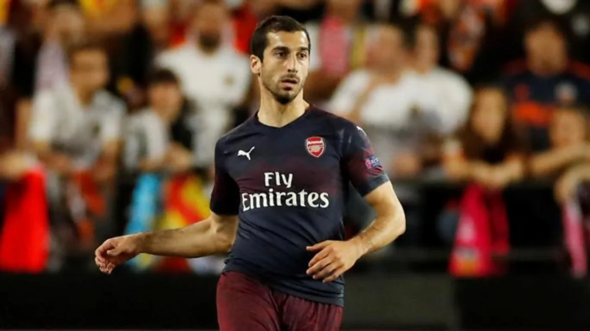 Press: Arsenal to make Henrikh Mkhitaryan decision in next 24 hours