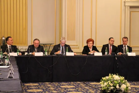 ​Brüsseldə Avropada təhlükəsizliyə dair toplantı öz işinə başlayıb