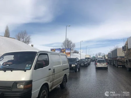 Suriyanın paytaxtı Dəməşqə güclü qar yağıb