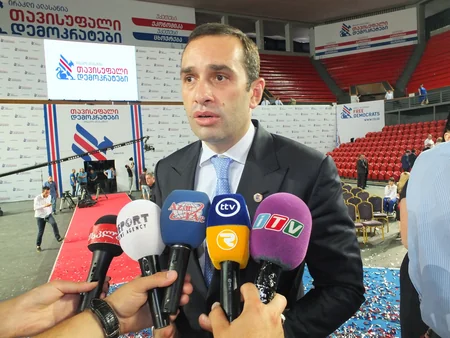 ​Gürcüstanın “Azad demokratlar” Partiyasının seçki siyahısında iki azərbaycanlının adı var