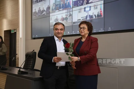 DİM imtahan rəhbərləri və nəzarətçilərini mükafatlandırıb