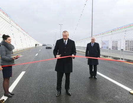 Prezident İlham Əliyev Pirşağıda avtomobil tunelinin açılışında iştirak edib - YENİLƏNİB