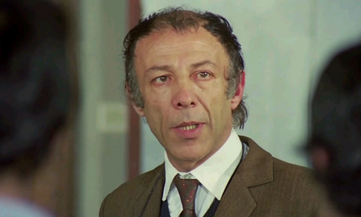 Dies Mahmut Hoca from Hababam Sınıfı series