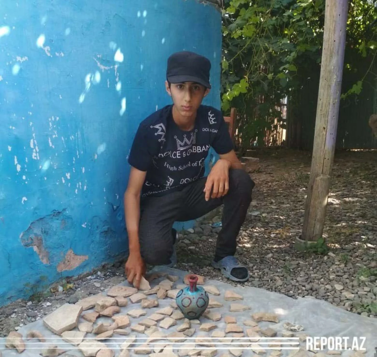 Teenager finds historical artifacts in Aghdam - PHOTO