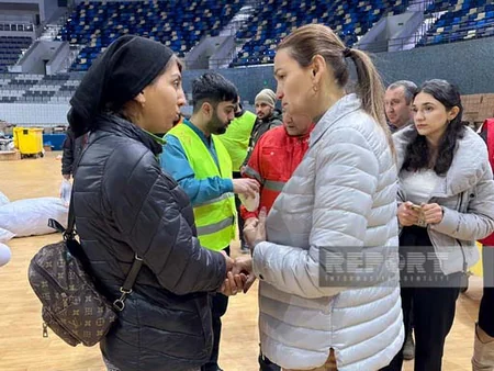 Hataydan Bakıya gələn qadın: Üç gün çadırda qalandan sonra Azərbaycana təxliyə edildim