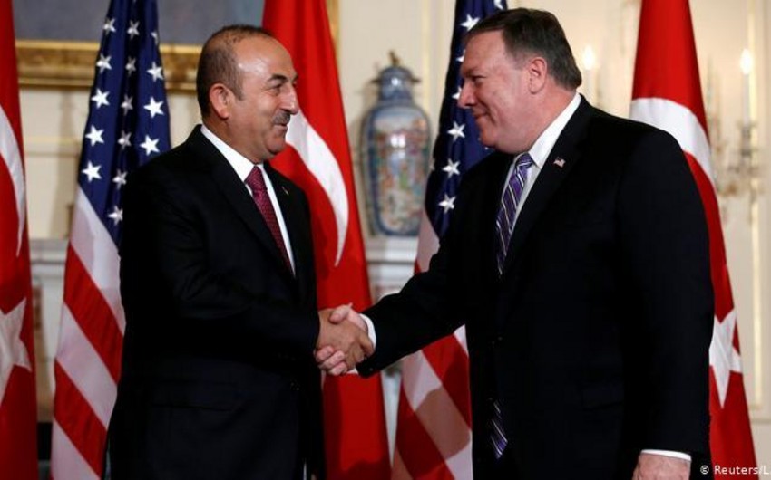 Çavuşoğlu ilə Pompeo İran və İraqda yaranmış vəziyyəti müzakirə ediblər