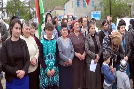 Azərbaycanda daha 3 kəndə ilk dəfə təbii qaz verilib