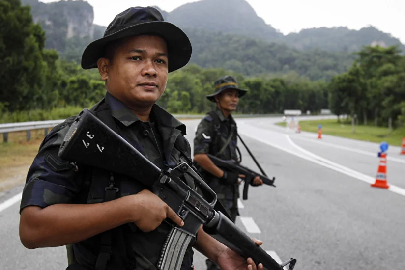 Malaysian Police Prevent Terrorist Attack, Arrest 14 Suspects, Seize Bomb
