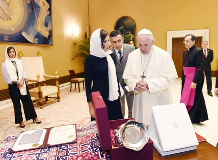 First Vice-President of Azerbaijan Mehriban Aliyeva meets with Pope Francis