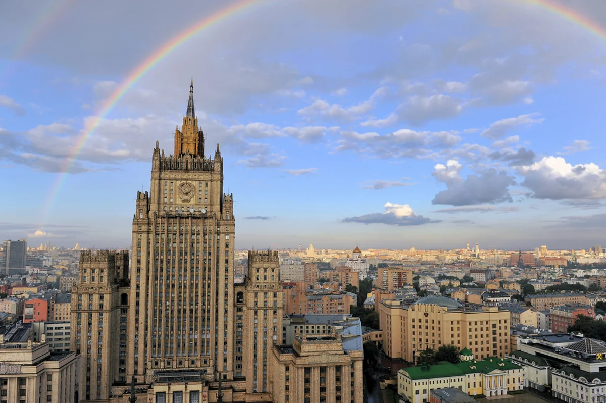 Россия объявила пятерых молдавских дипломатов персонами нон грата