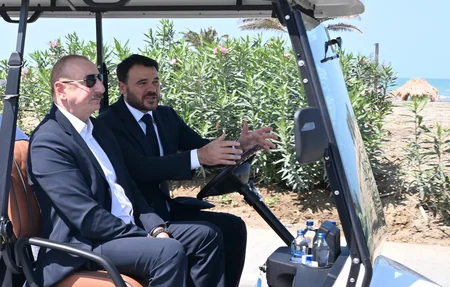 Prezident və Birinci xanım “Sea Breeze”də LANDAU Məktəbinin və “The Grand” apart hotelinin açılışında iştirak ediblər - YENİLƏNİB