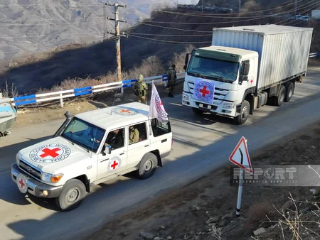 По дороге Ханкенди-Лачын беспрепятственно проехали автомобили МККК