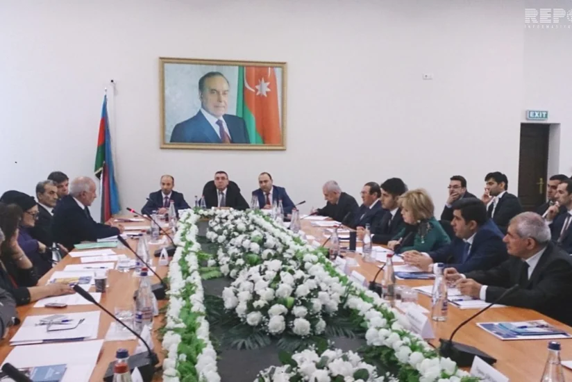 Bakıda istehlakçı hüquqlarının müdafiəsinə dair dəyirmi masa keçirilib
