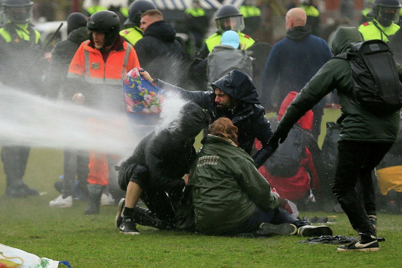 Over 100 protesters detained in Netherlands