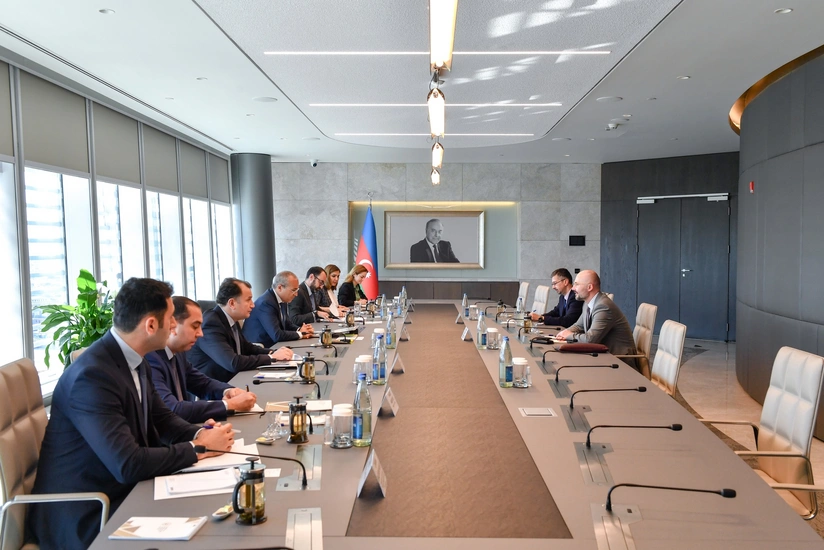 Azerbaijan, EIB mull joint projects
