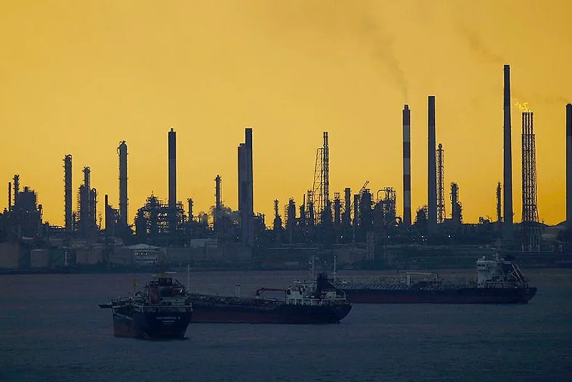 В Сингапуре задержаны 17 человек за хищение нефтепродуктов 