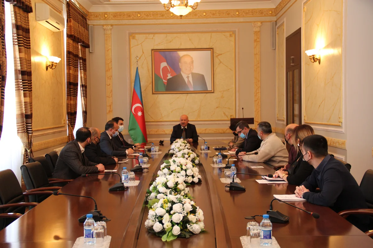 Dövlət qeydiyyatına alınan dini qurumların sayı 975-ə çatıb