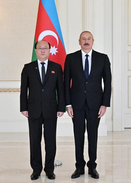 Prezident İlham Əliyev Koreya Xalq Demokratik Respublikasının yeni səfirinin etimadnaməsini qəbul edib - YENİLƏNİB