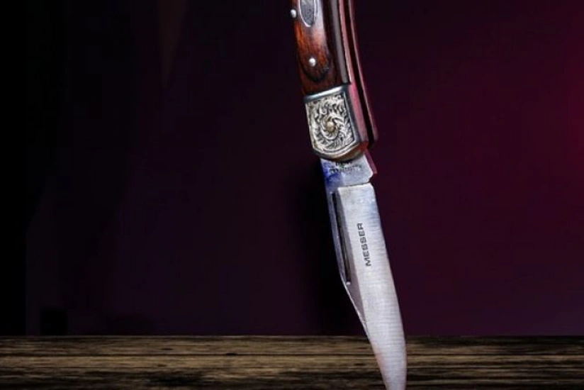 Hacıqabulda valideynlər uşaqlar arasındakı mübahisəyə görə dava edib, bıçaqlanan var