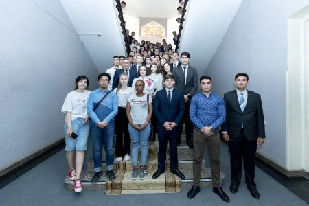 Kənd Təsərrüfatı naziri Azərbaycan Dövlət Aqrar Universitetinin tələbələri ilə görüşüb