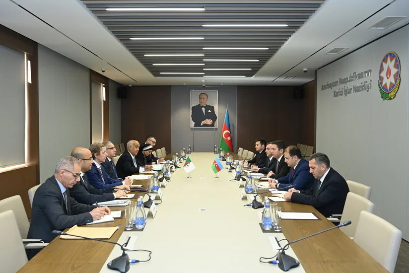 Azərbaycan və Əlcəzair XİN-ləri arasında siyasi məsləhətləşmələr aparıb