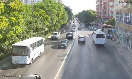 Bakının bir sıra yollarında nəqliyyatın sıxlığı yaranıb