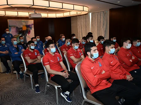AFFA rəsmiləri yığma üzvləri ilə görüşüb