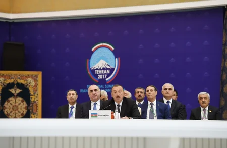 Tehranda Azərbaycan, İran və Rusiya dövlət başçılarının üçtərəfli Zirvə görüşü keçirilib - YENİLƏNİB