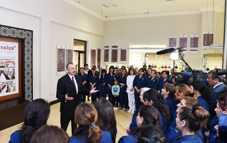 Prezident İlham Əliyev “Azərxalça” ASC-nin Xaçmaz filialının açılışında iştirak edib