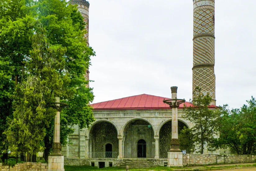 Dağlıq Qarabağ bölgəsinin azərbaycanlı icması: Yuxarı Gövhər ağa məscidini “fars məscidi” elan etməklə Ermənistan tarixi saxtalaşdırmağa çalışır