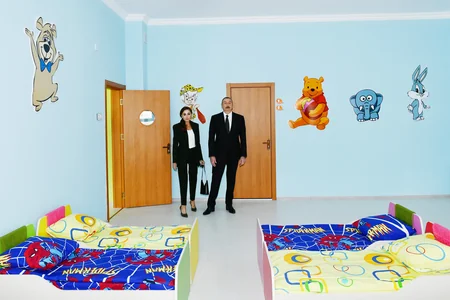 Prezident və birinci xanım Sabunçuda şəhid ailələri və müharibə əlilləri üçün yeni yaşayış kompleksinin açılışında iştirak ediblər
