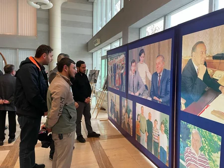 Gürcüstanda “Heydər Əliyev və müasir Gürcüstan” mövzusunda konfrans və fotosərgi təşkil olunub