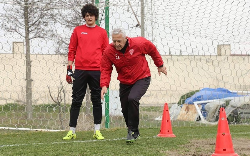 Ukrayna klubu azərbaycanlı qapıçı üçün rəsmi təklif göndərib
