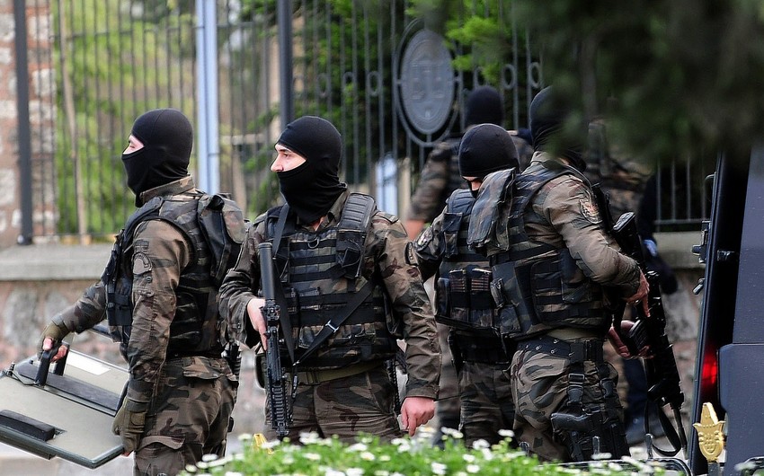 Türkiyədə 300 min lirə mükafatla axtarılan PKK terrorçusu və daha 6 silahlı məhv edilib