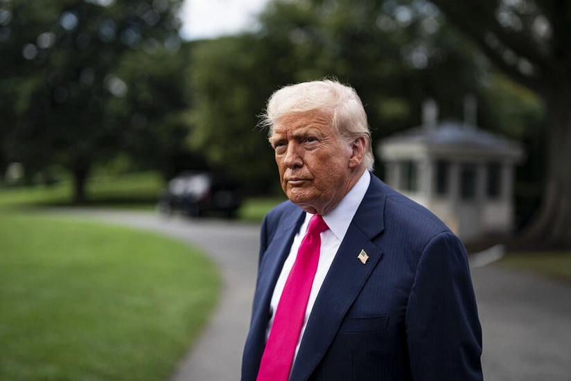 KİV: FTB Trampın adını Epşteynin işindəki sənədlərdən çıxarıb