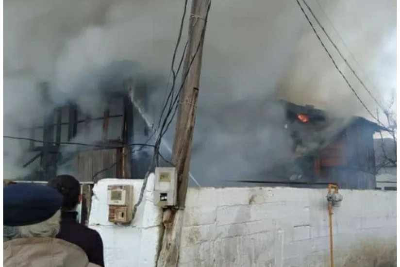 В Шабрани сгорел дом, госпитализированы двое детей