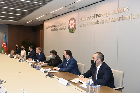 XİN Ceyhun Bayramovla Mövlud Çavuşoğlunun görüşü barədə məlumat yayıb - YENİLƏNİB-3