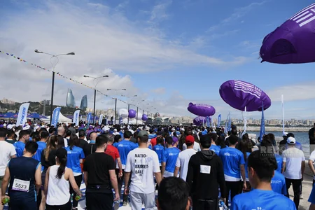 Heydər Əliyev Fondunun təşəbbüsü ilə keçirilən “Bakı Marafonu 2024” start götürüb