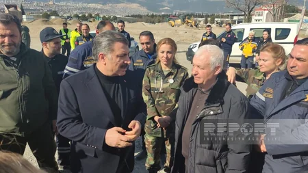 Fəxrəddin Koca FHN-in Kahramanmaraşdakı mobil səhra hospitallarında olub